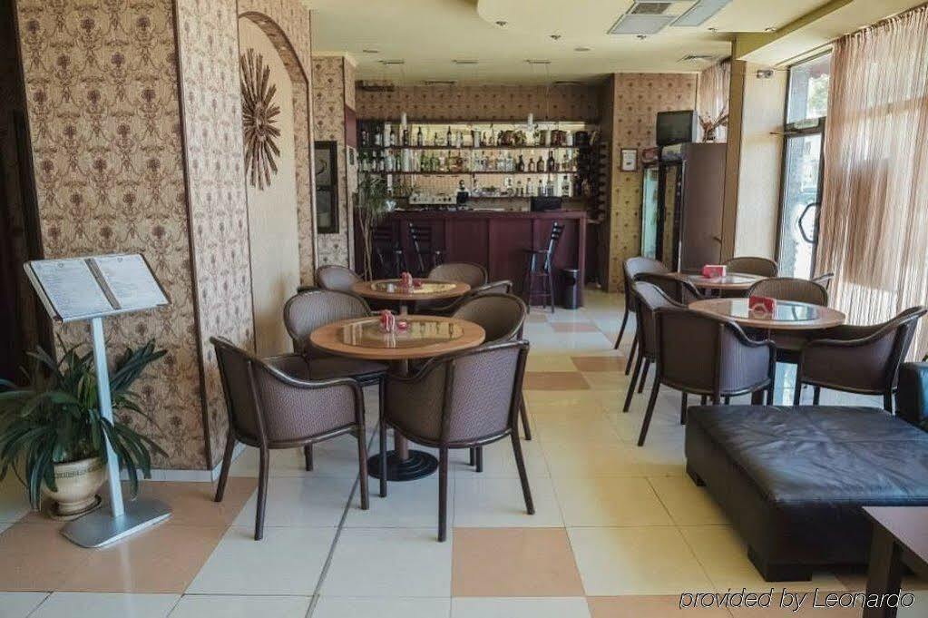 Best Western Terminus Hotel София Екстериор снимка